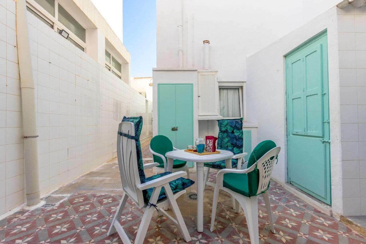 Homely Apartments Casa Mari Loli Torrevieja Eksteriør billede