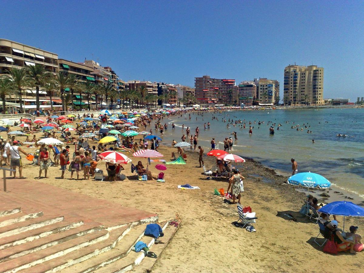 Homely Apartments Casa Mari Loli Torrevieja Eksteriør billede